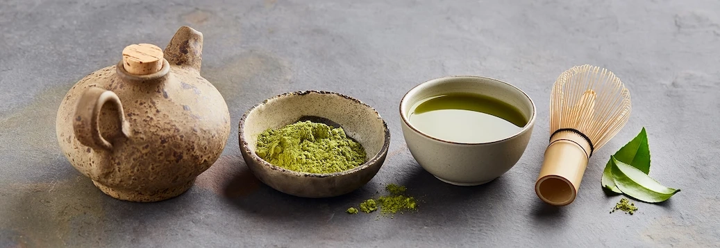 20260310_162123_20251007-133512-matcha-tea-with-chasen-bamboo-whisk-and-leaves-cam-2025-01-09-02-24-08-utc-1.webp